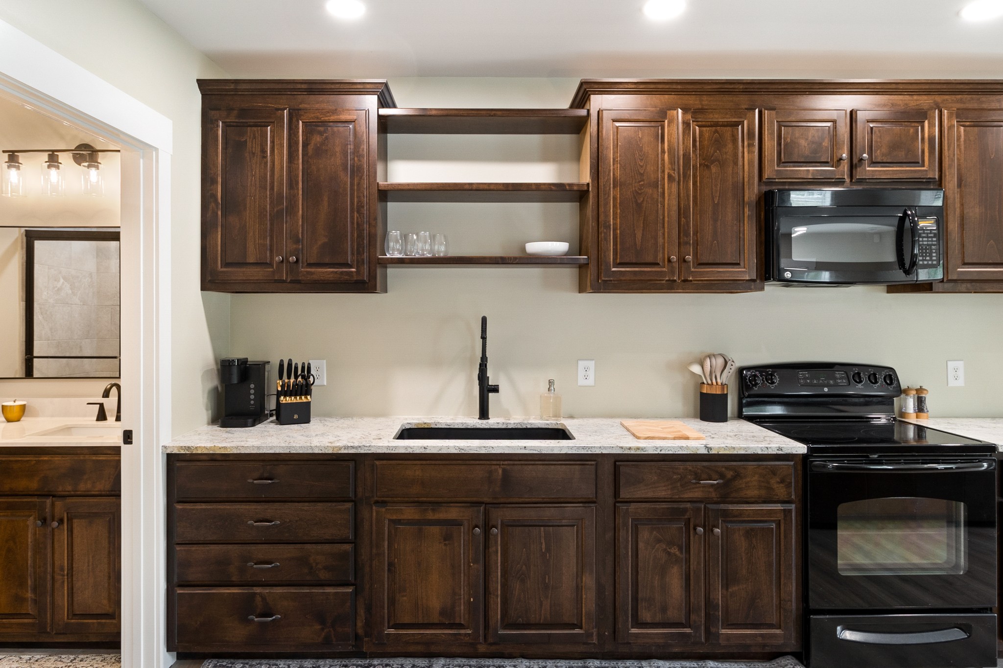 488 Lower Halls Mill Rd Property Photo 7