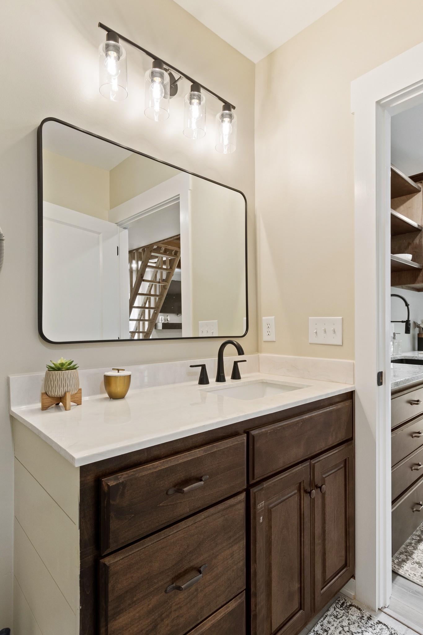 488 Lower Halls Mill Rd Property Photo 8