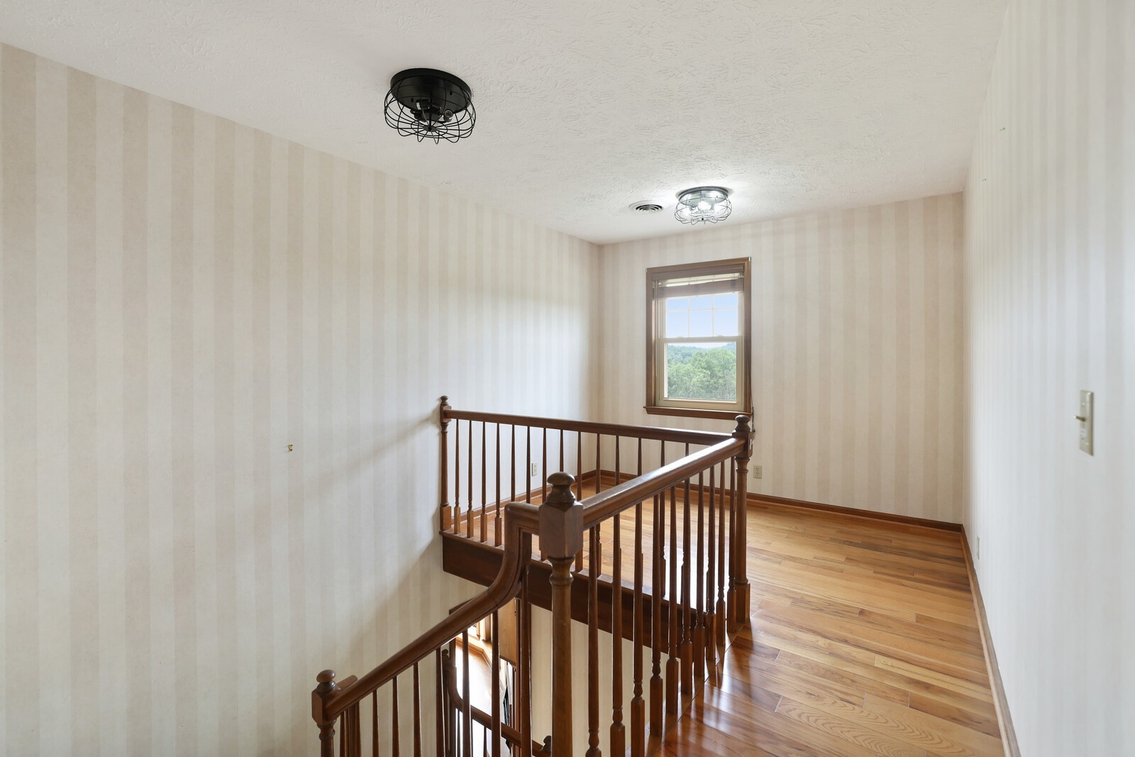 1361 Madison Creek Rd Property Photo 34