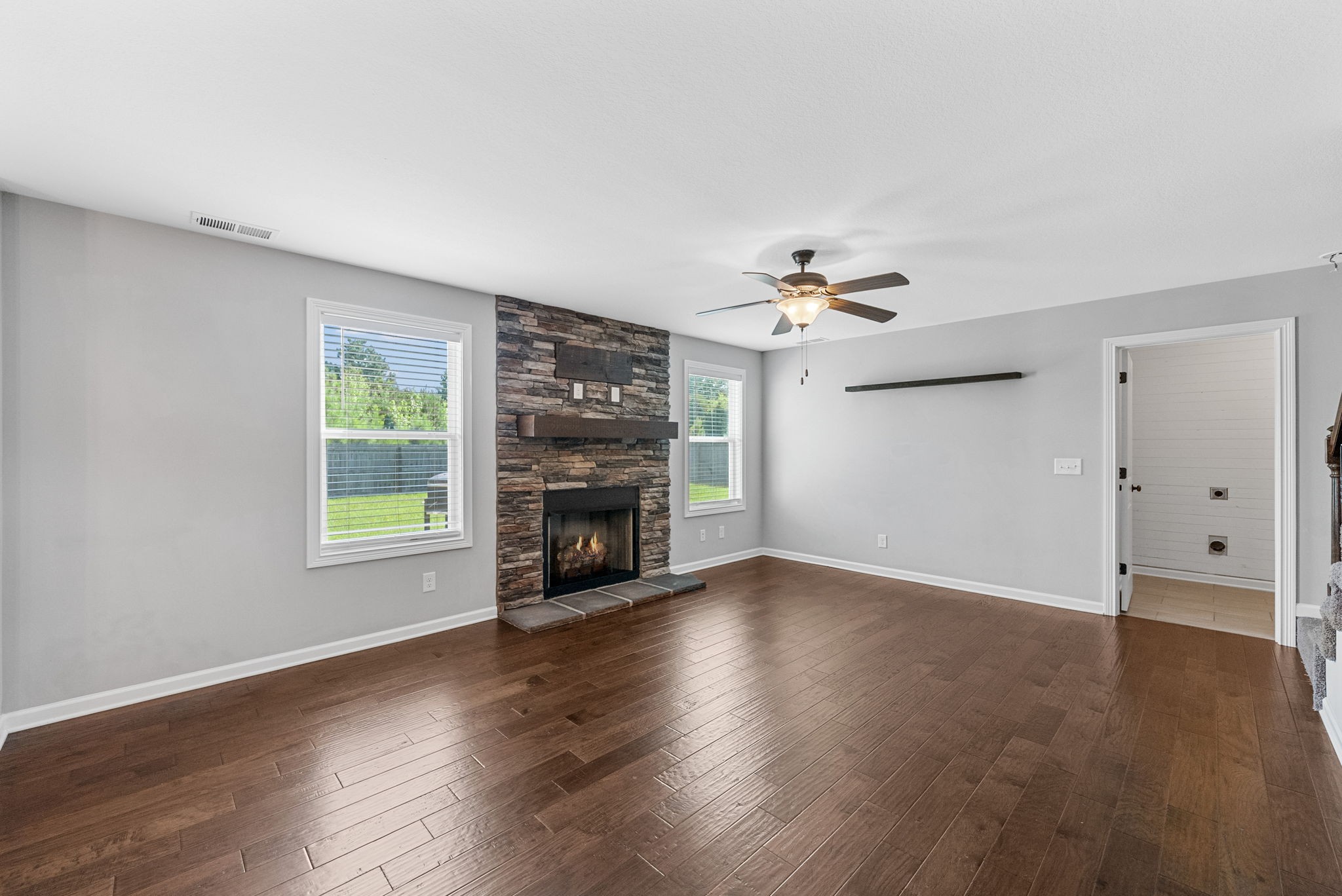 857 Rushing Dr Property Photo 6