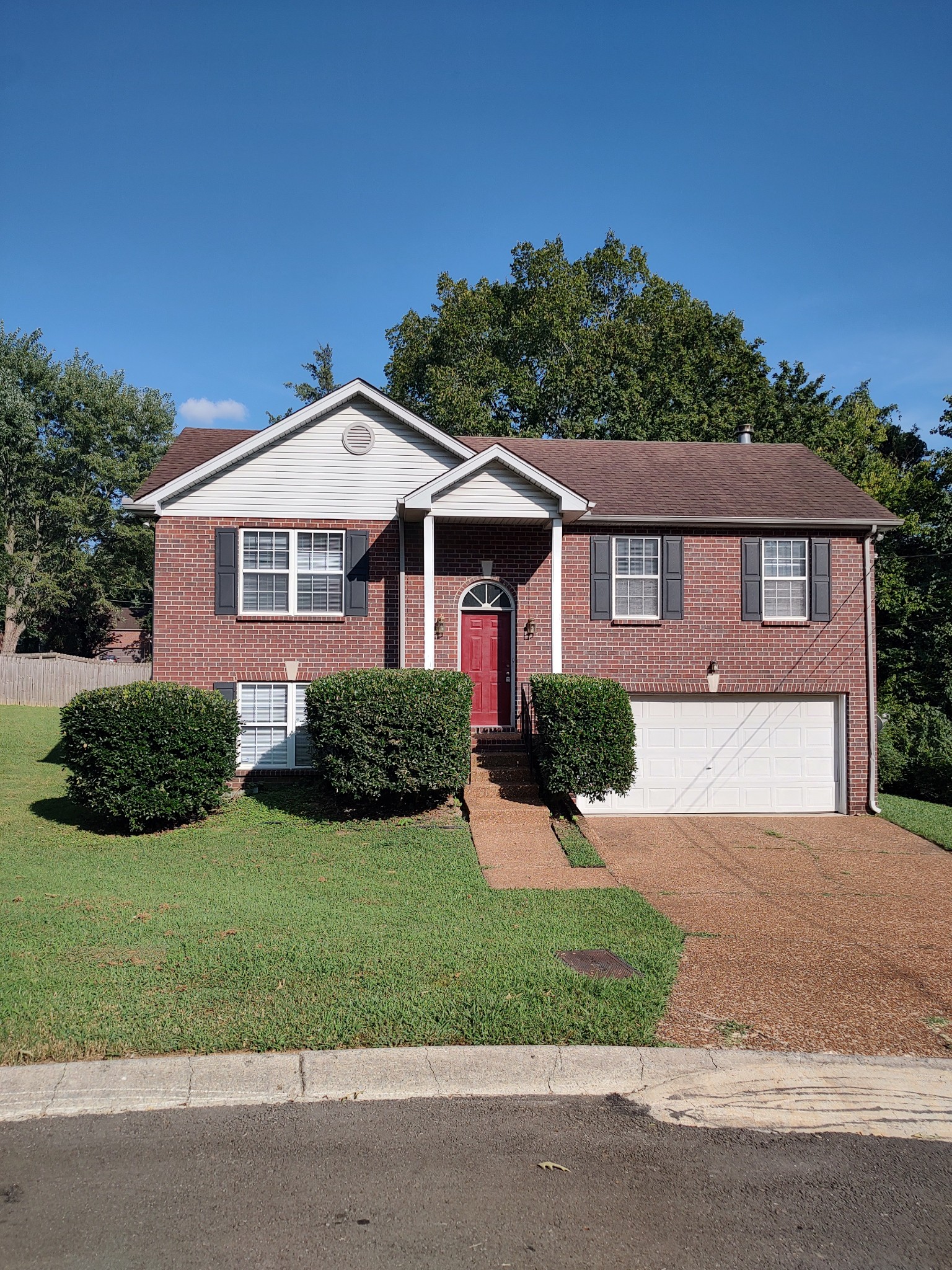 1705 Elm Run Way Property Photo 1