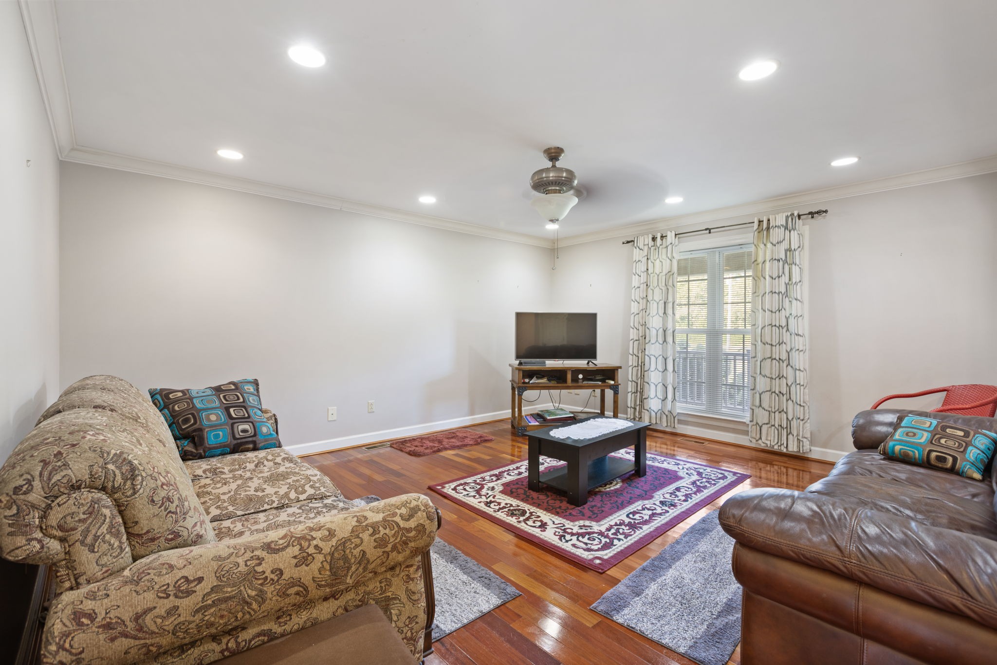 6774 Polk Ln Property Photo 10