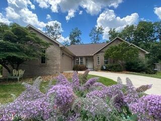116 Huntington Drive Property Photo 1