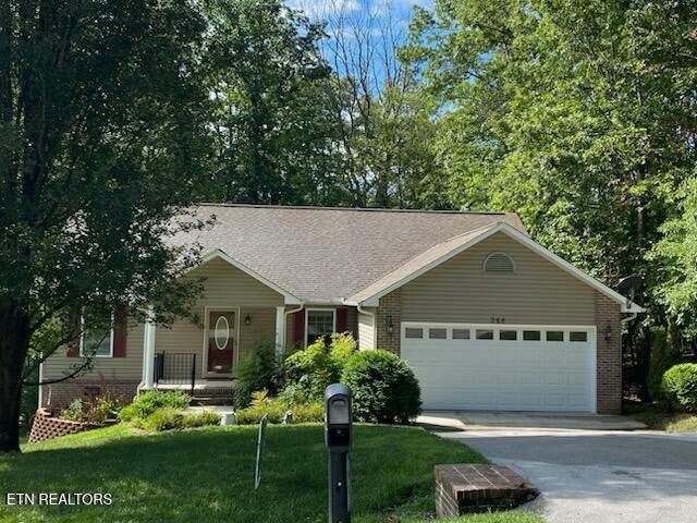 348 Lakeview Drive Property Photo 2