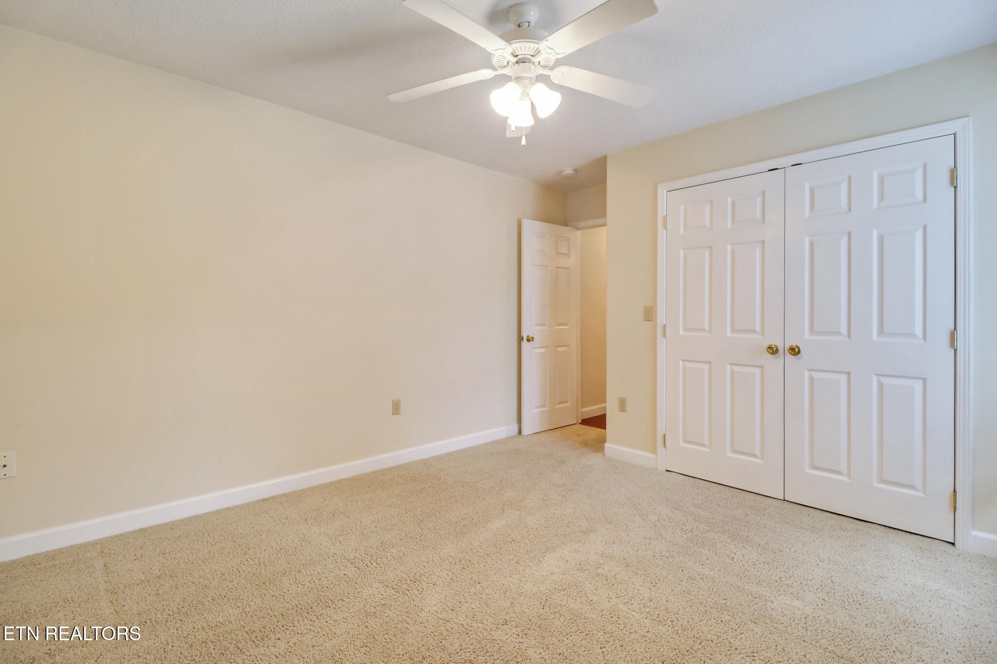 348 Lakeview Drive Property Photo 22