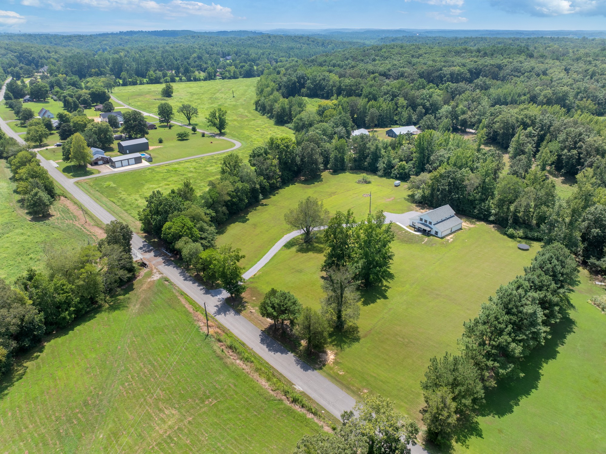 954 Old Perryville Rd Property Photo 1