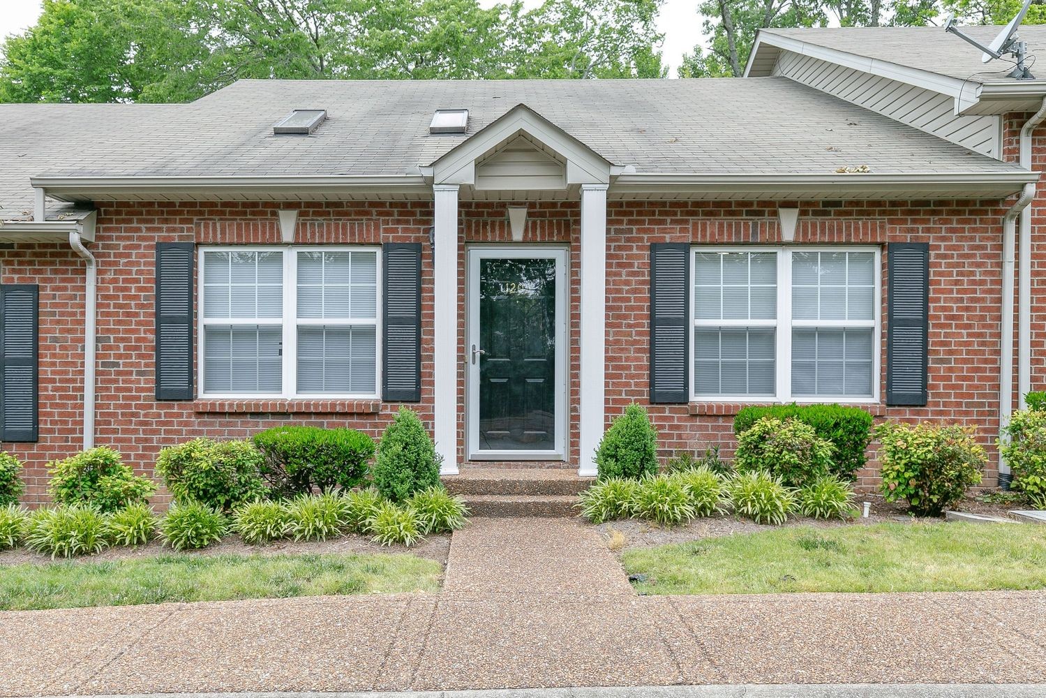1205 Cashmere Dr Property Photo 1