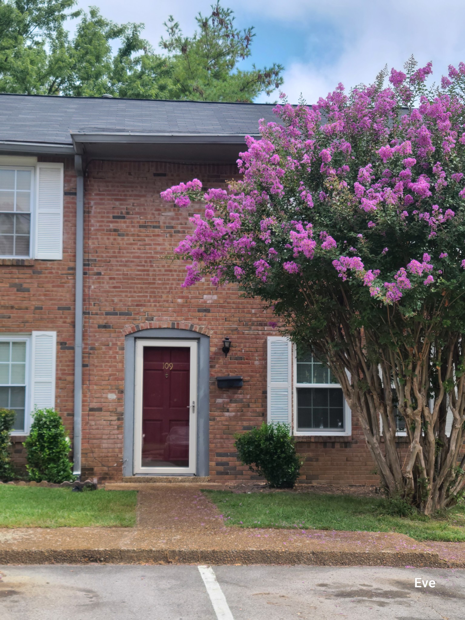 5510 Country Dr Property Photo 1