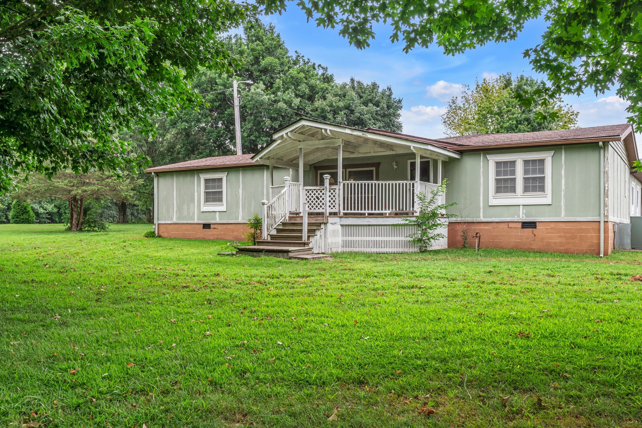 5645 Price Rd Property Photo 1