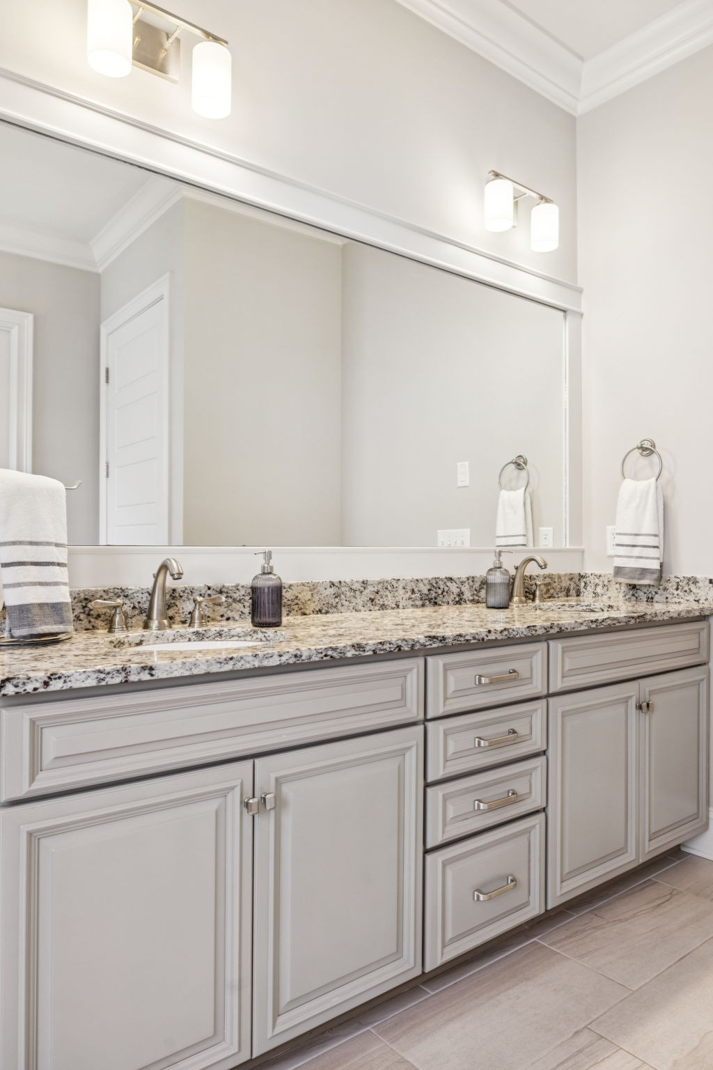 433 Dragonfly Ct Property Photo 38