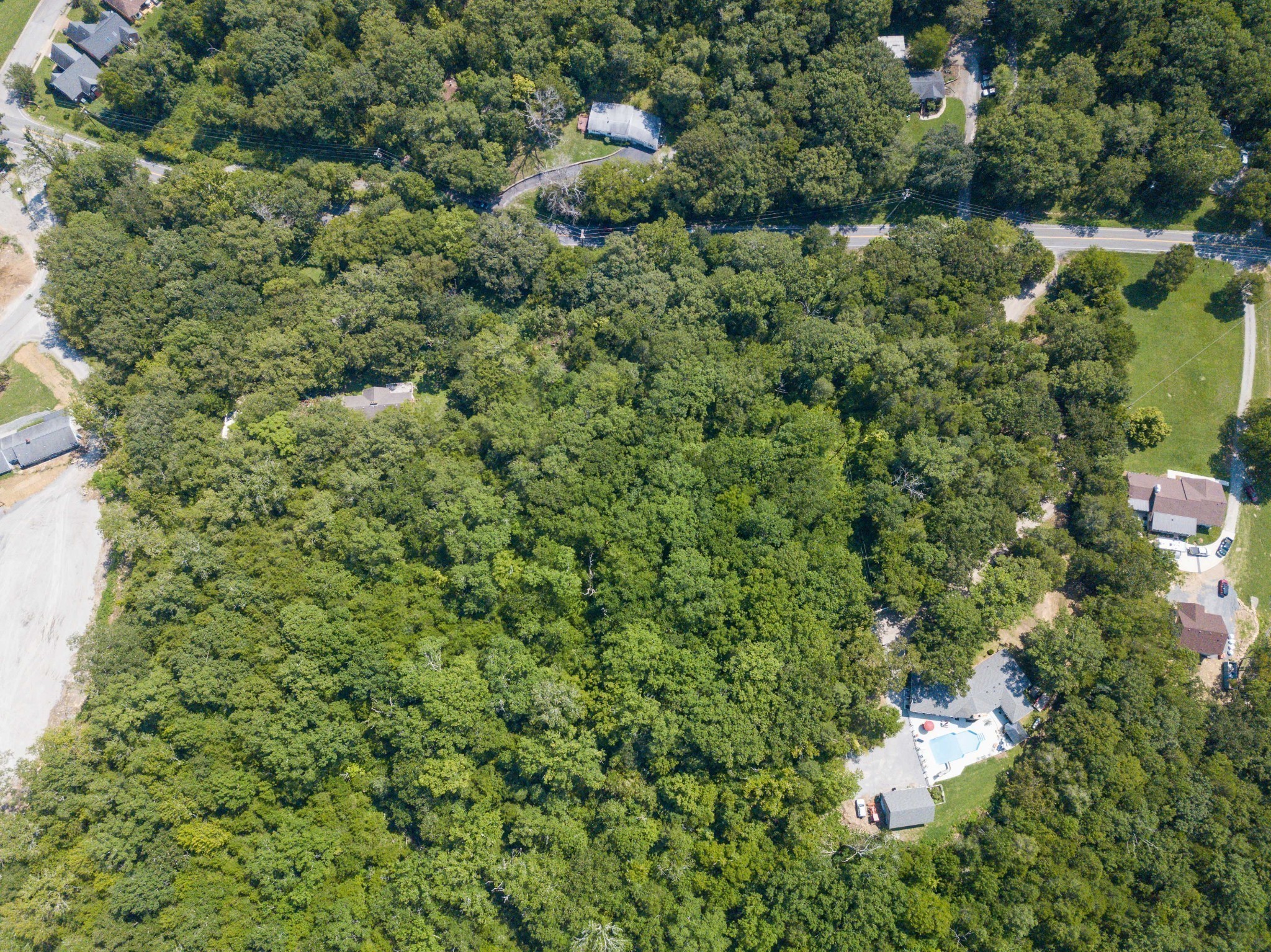 7677 Sawyer Brown Rd Property Photo 10