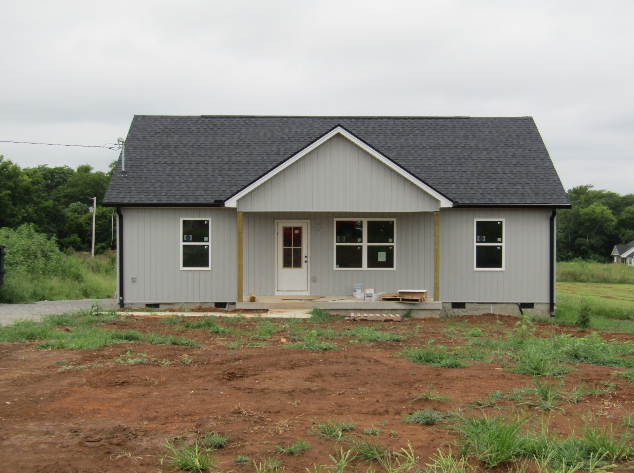 2337 Claude Fox Rd Property Photo 1