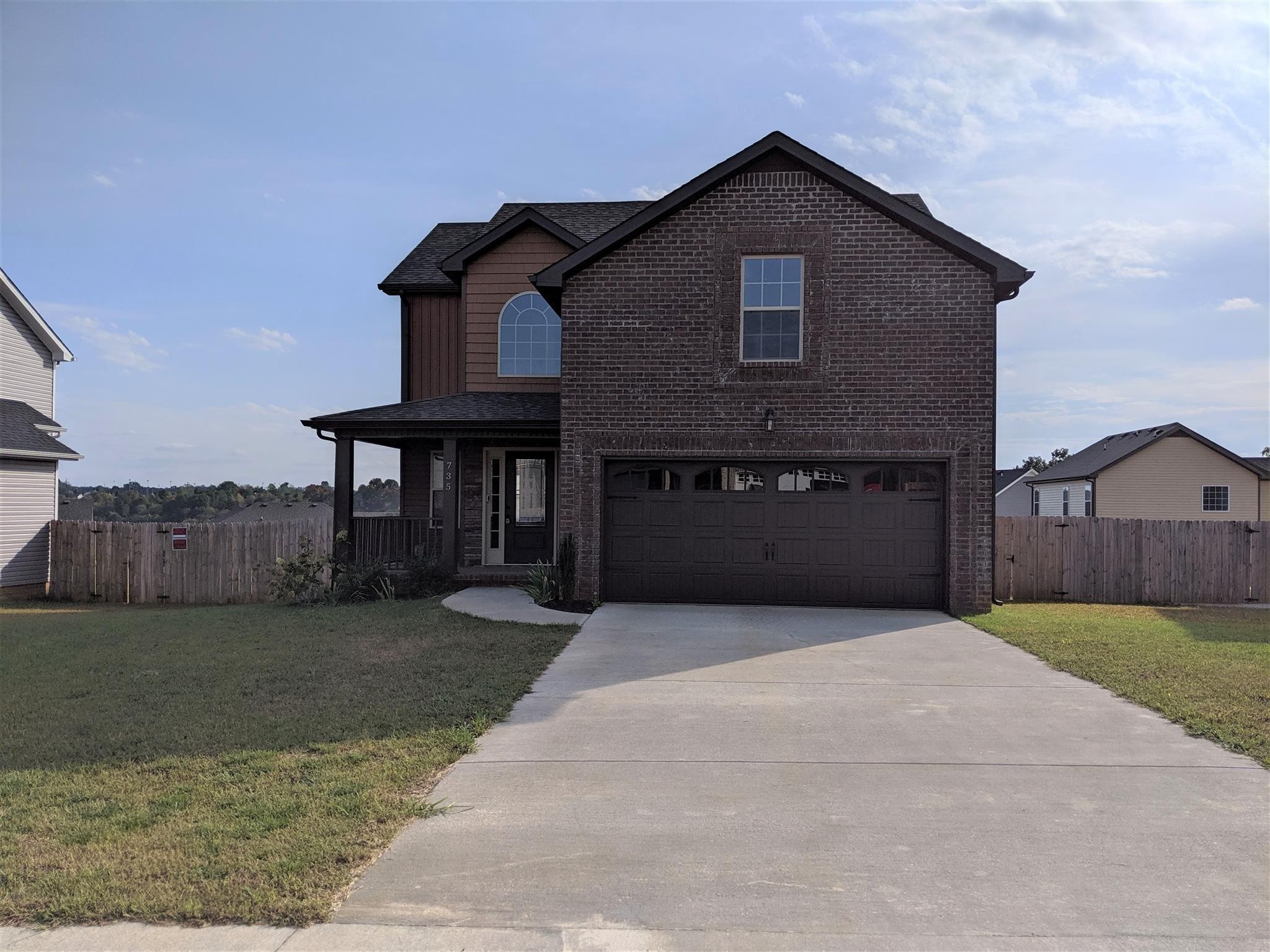735 Crestone Ln Property Photo 1