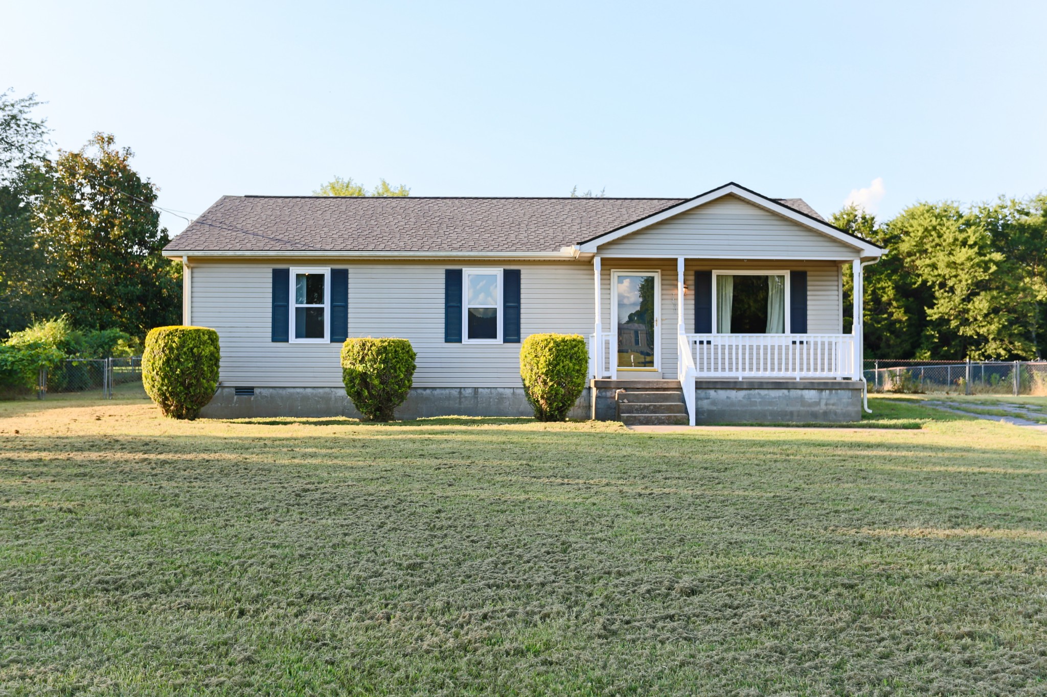 7460 Joe Rowlin Rd Property Photo 1