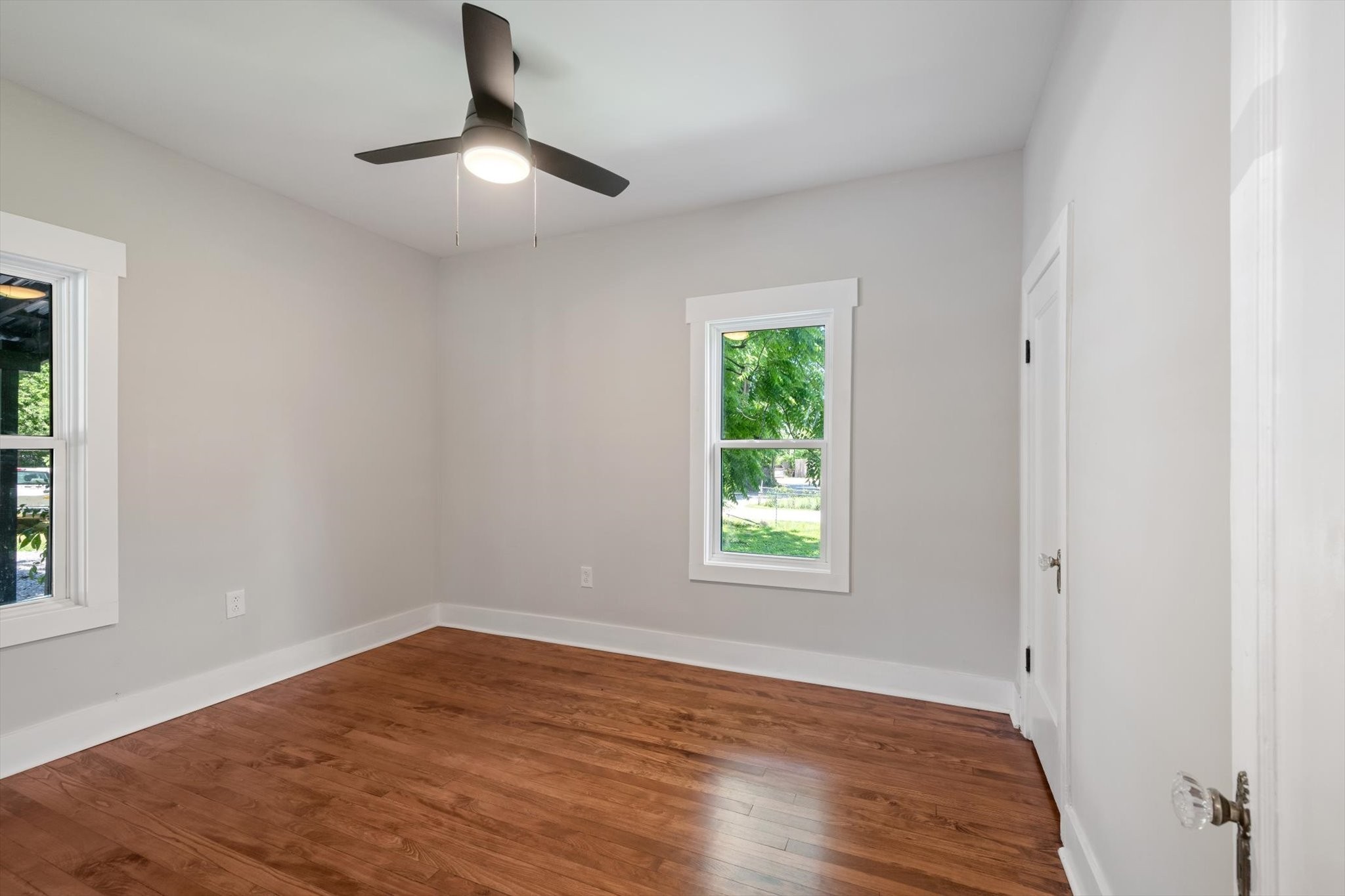 1327 Mcalpine Ave Property Photo 13