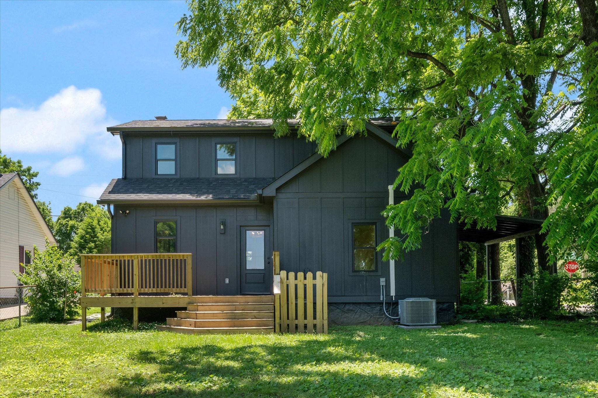 1327 Mcalpine Ave Property Photo 23