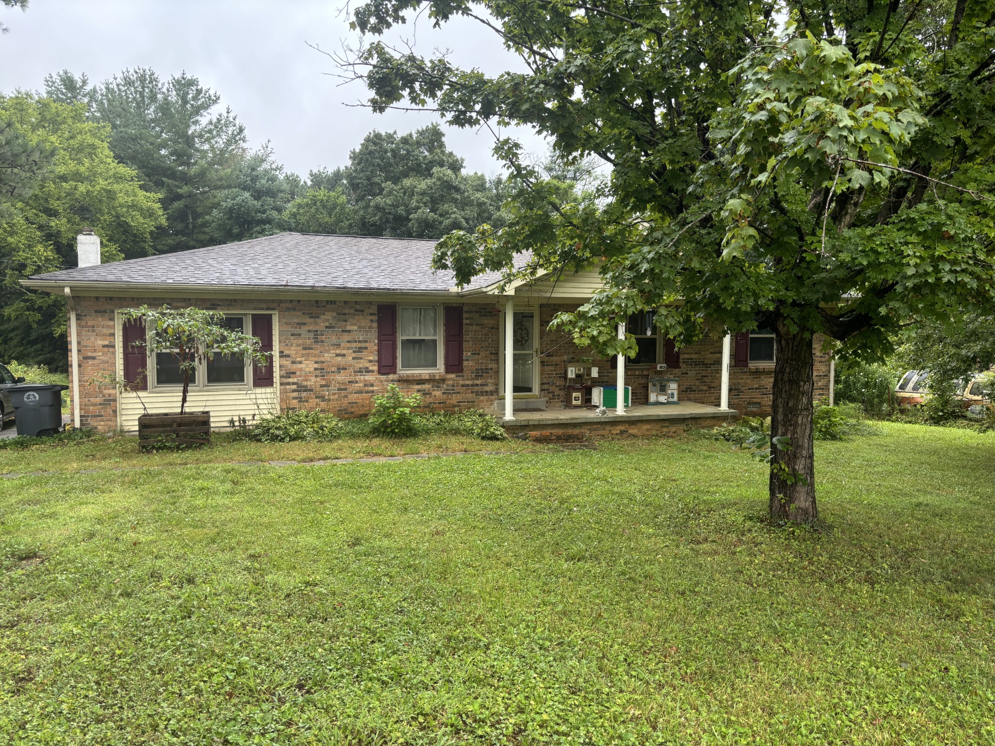 617 Chitwood Dr Property Photo 1