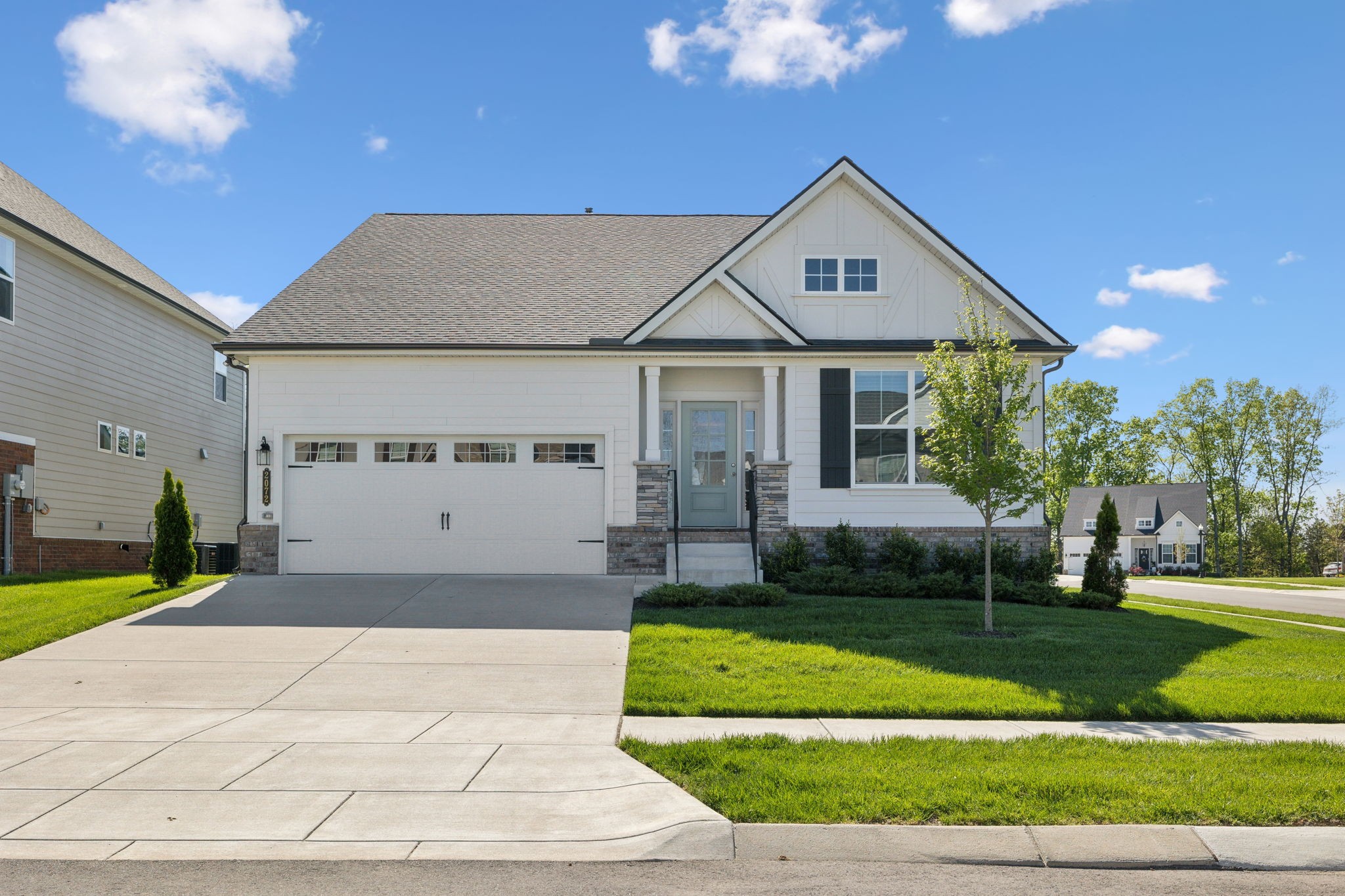 2072 Hedgelawn Dr Property Photo 1