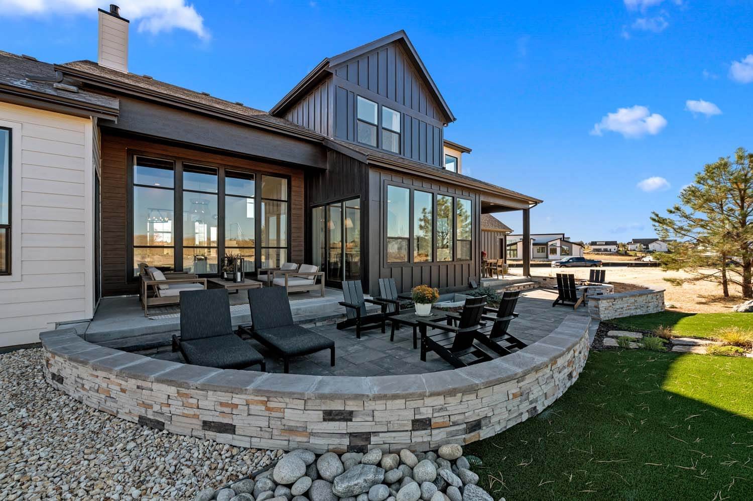 542 Woodland Dr Property Photo