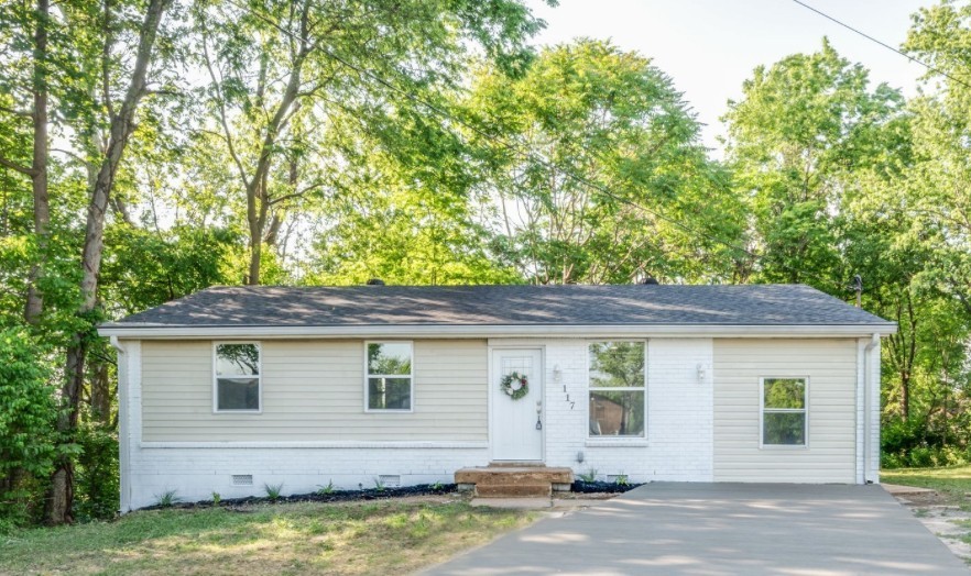 117 Apollo Ct, W Property Photo 1