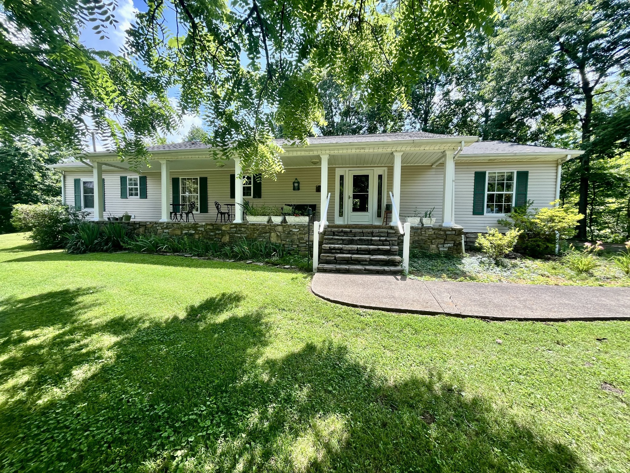 1763 Highway 166, N Property Photo 1