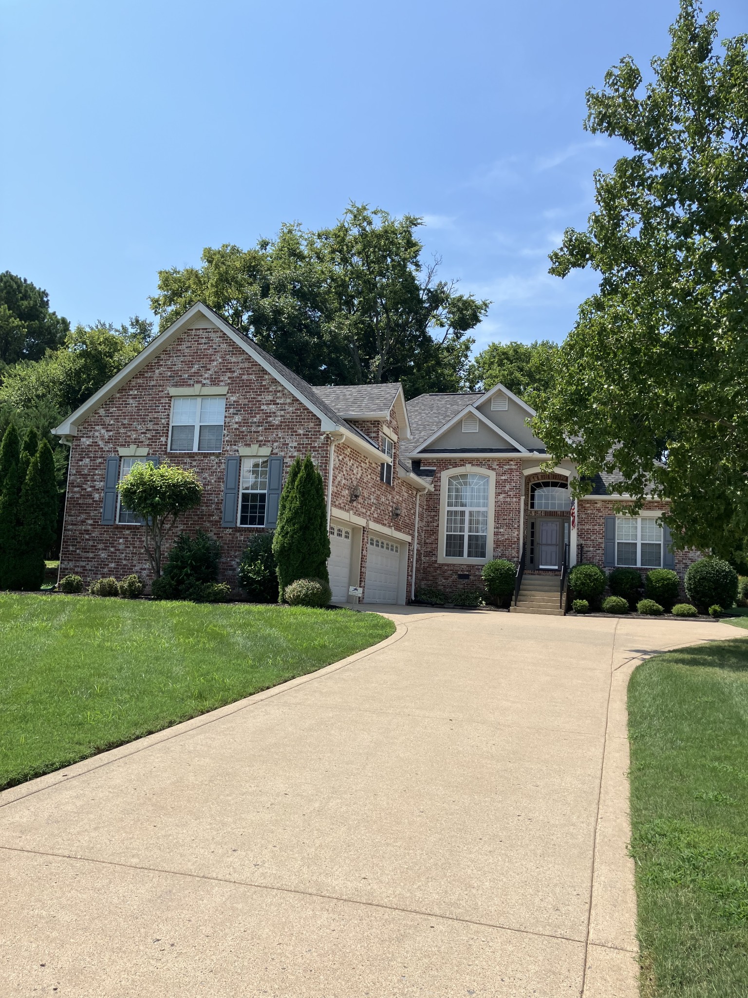 1080 Summerstar Cir Property Photo 1