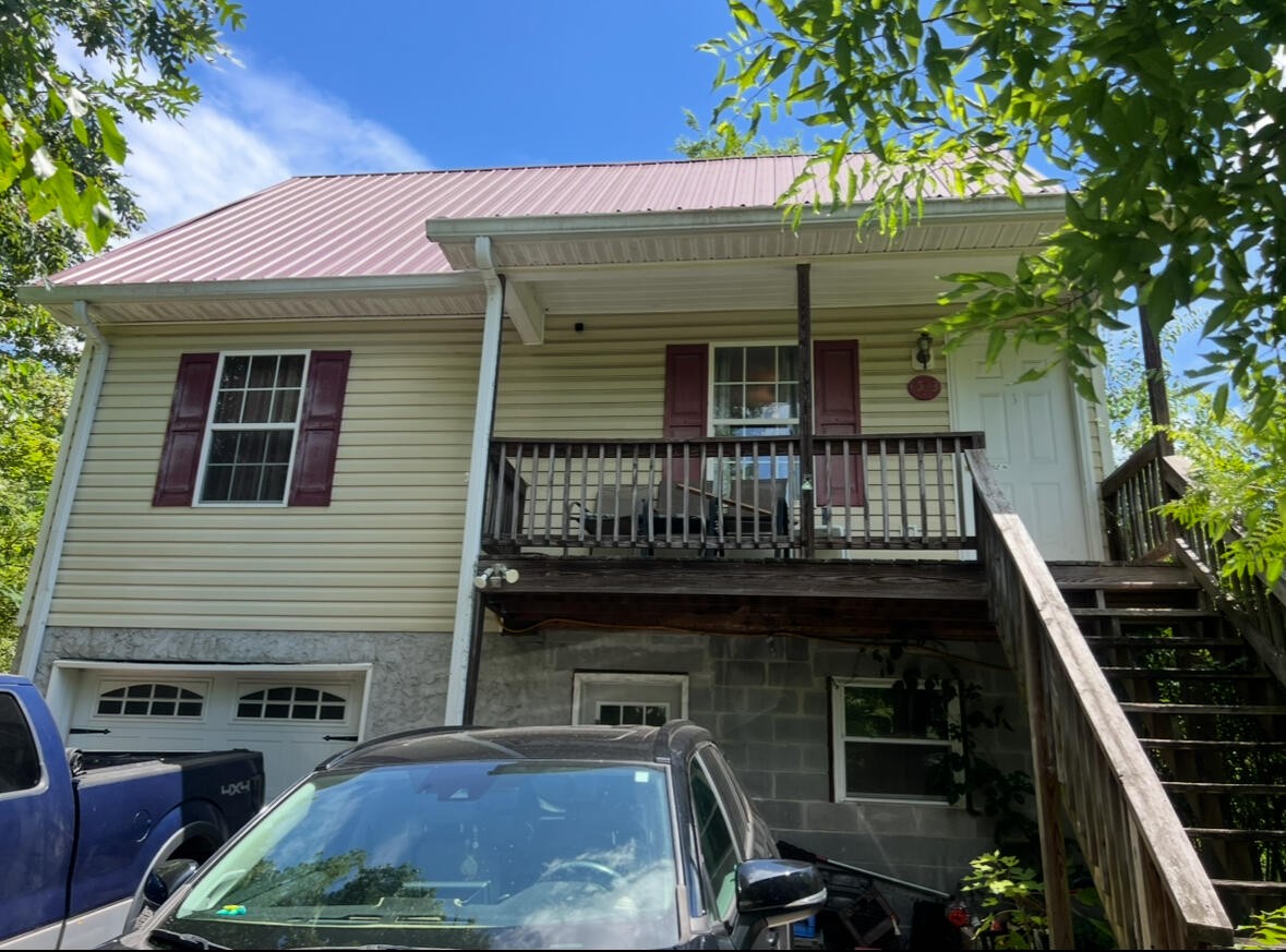1523 Wildwood Lake Road, Se Property Photo 1