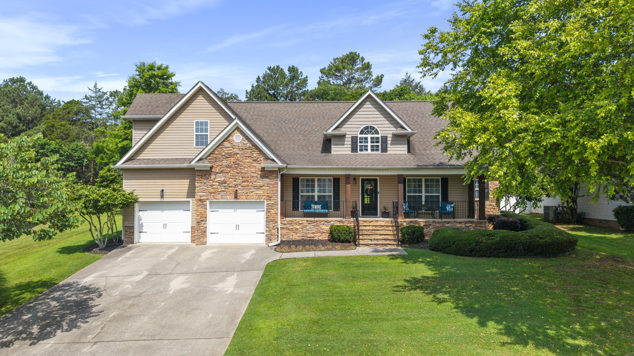 491 Thoroughbred Drive Drive, Nw Property Photo