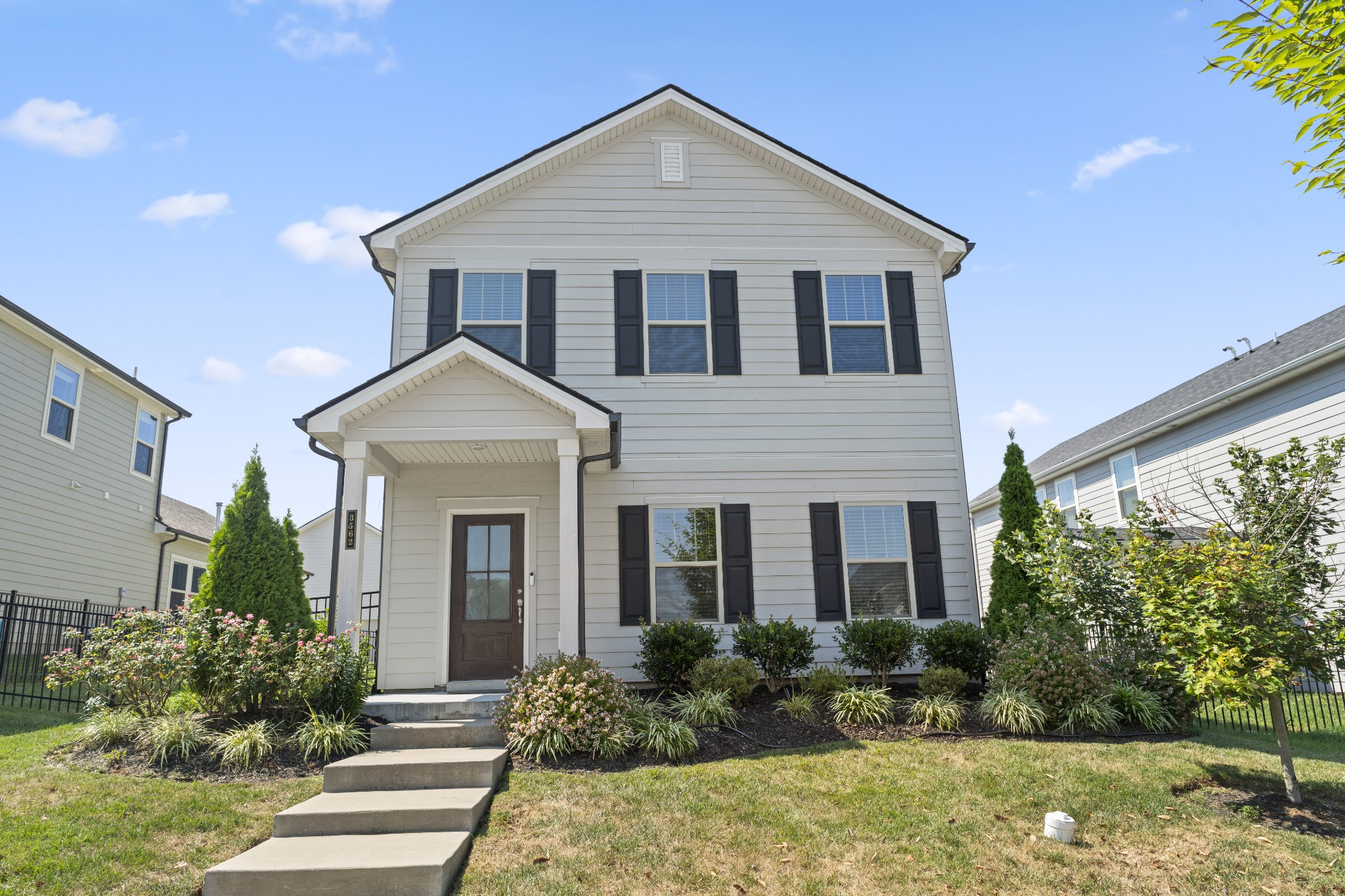 3562 Four Leaf Way Property Photo 1