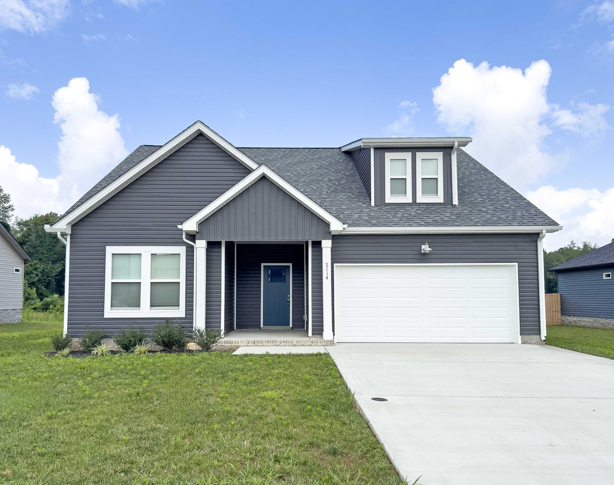 2114 Ireland Way Property Photo 1