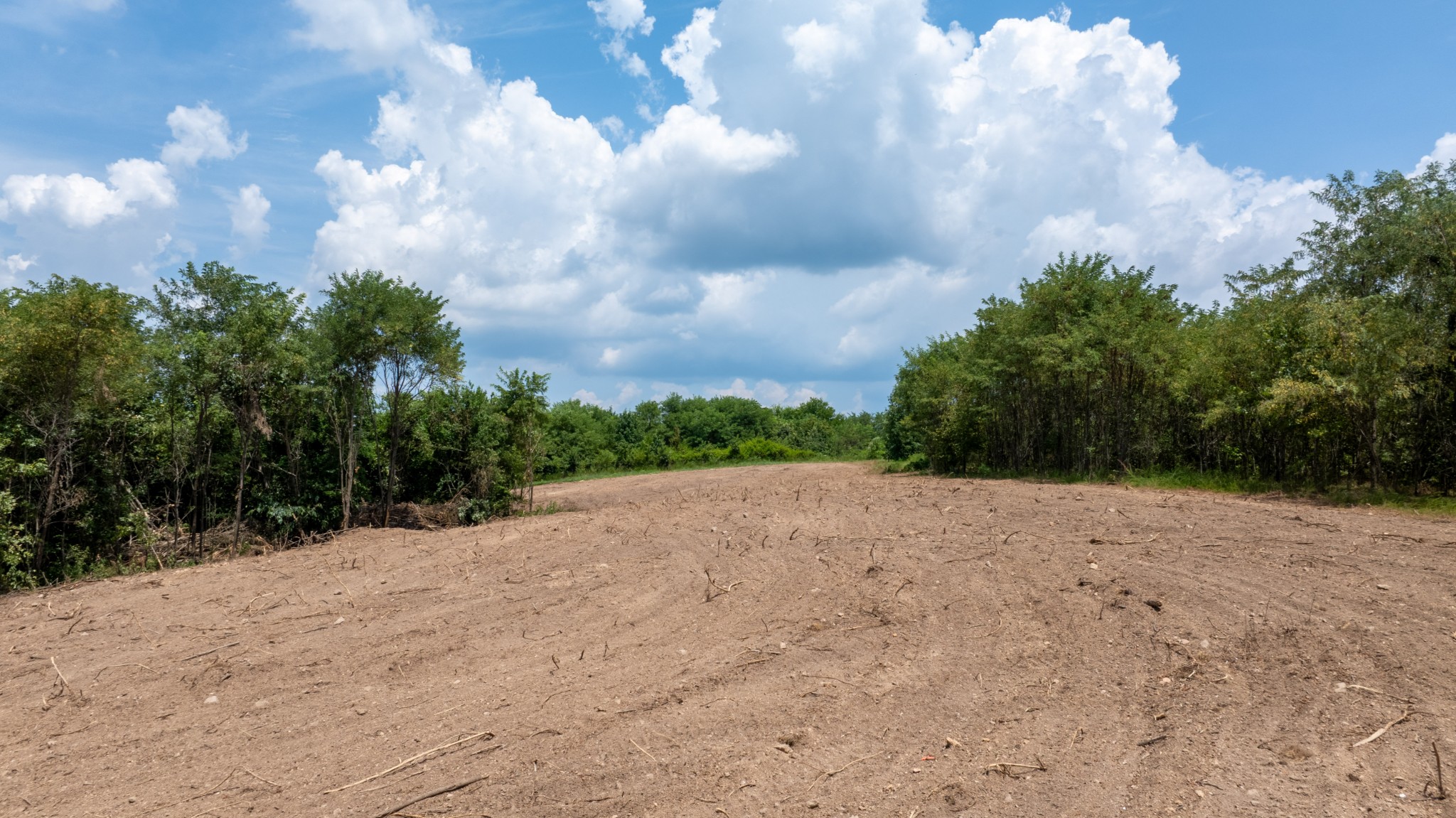 555 New Era Bluff Rd Property Photo 3