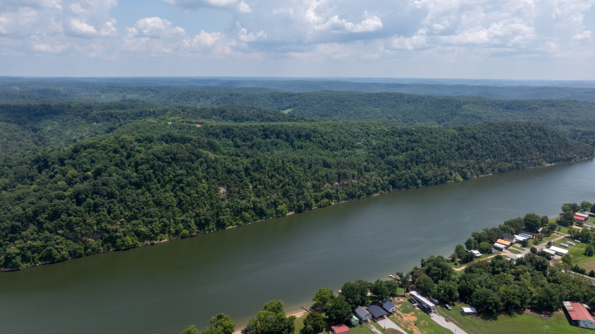 555 New Era Bluff Rd Property Photo 4