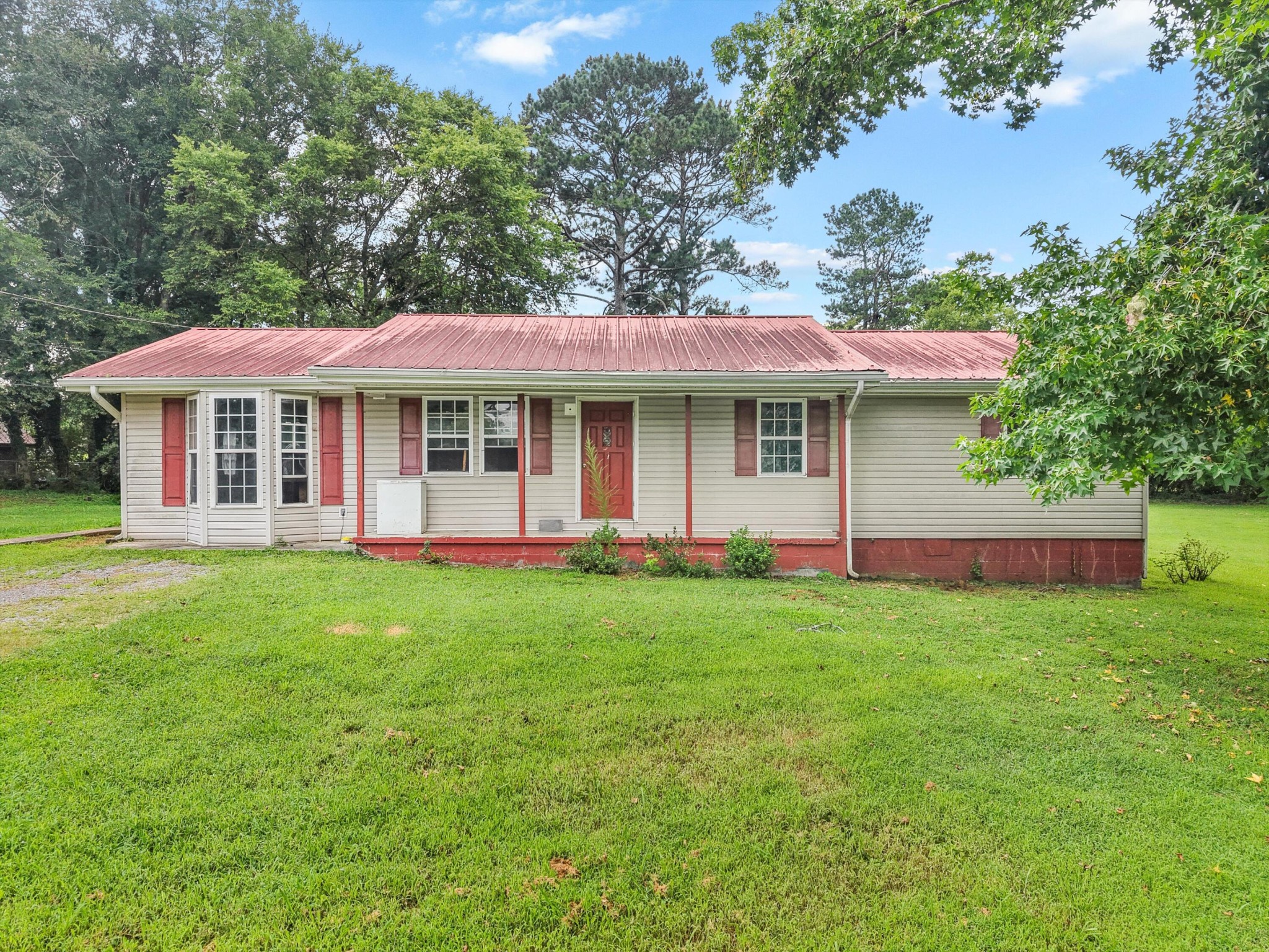 321 Whitmire Circle Property Photo 1