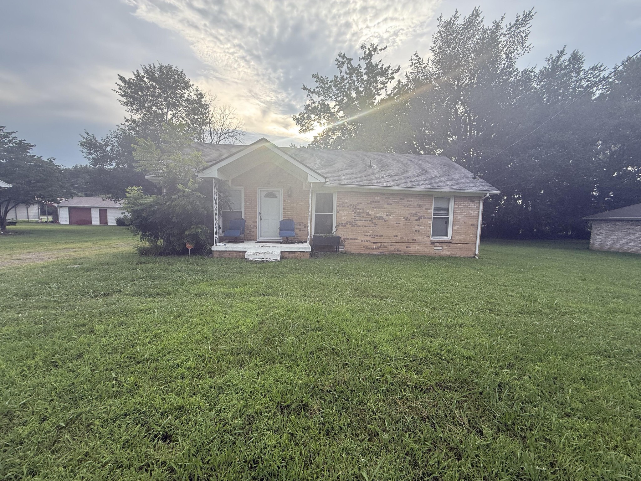 444 Bragg Ave Property Photo 1