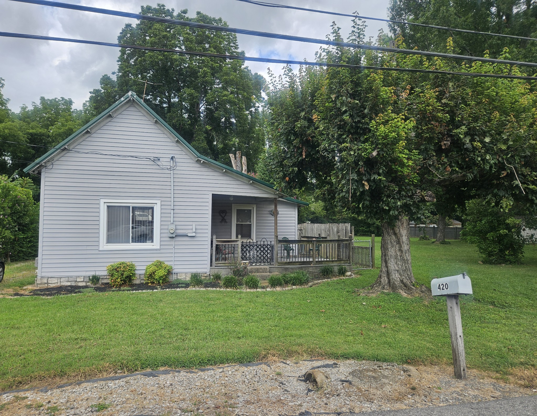 420 S Petway St Property Photo 1