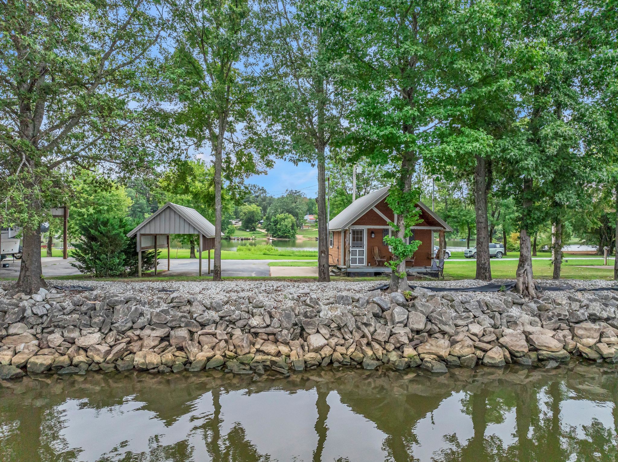 495 Cooper Drive Property Photo 1