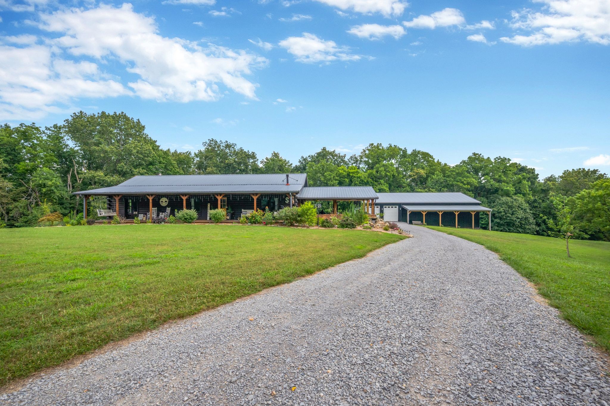 1199 Beech Grove Rd Property Photo 1