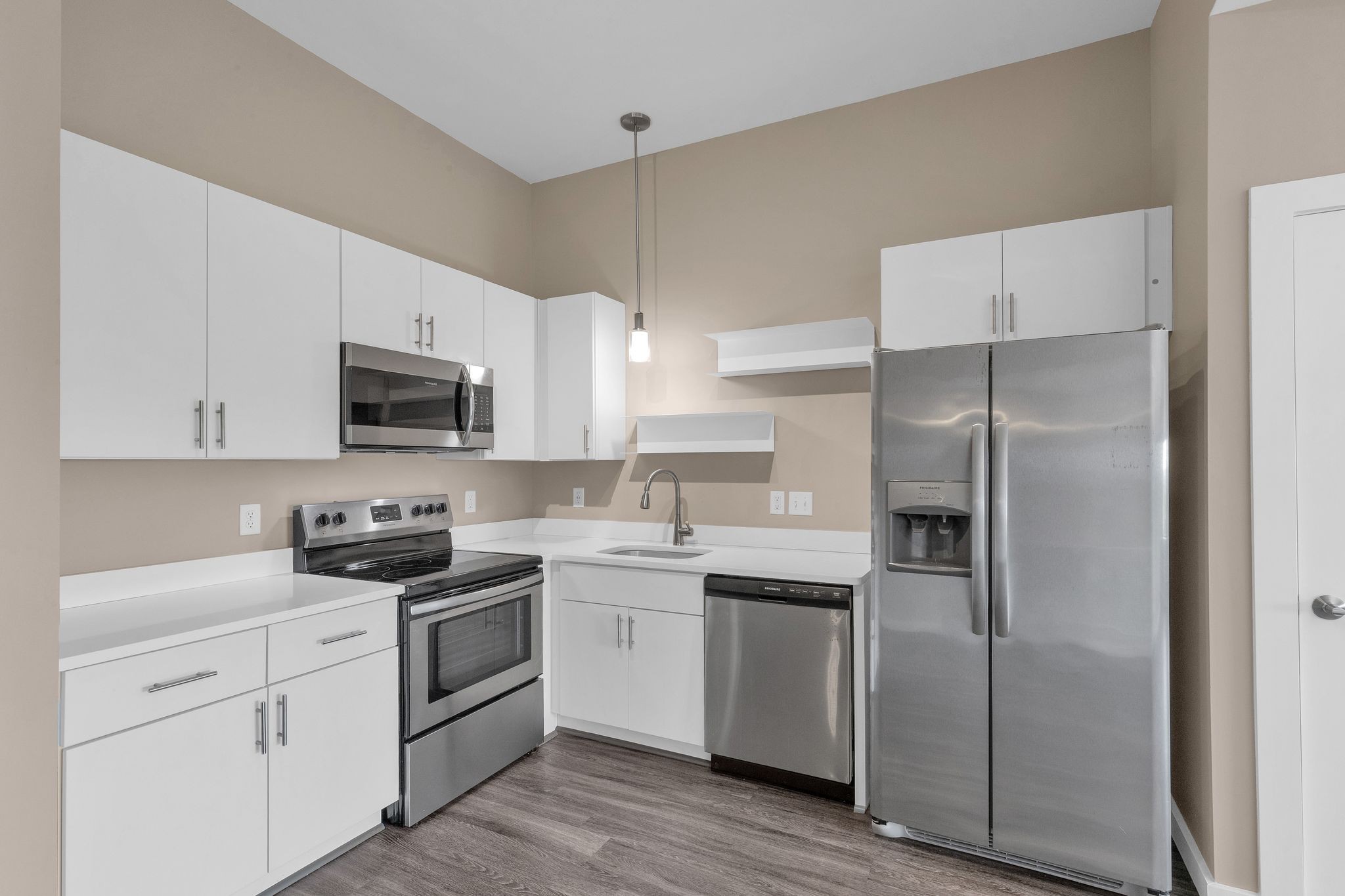 1900 12th Ave, S Property Photo 7