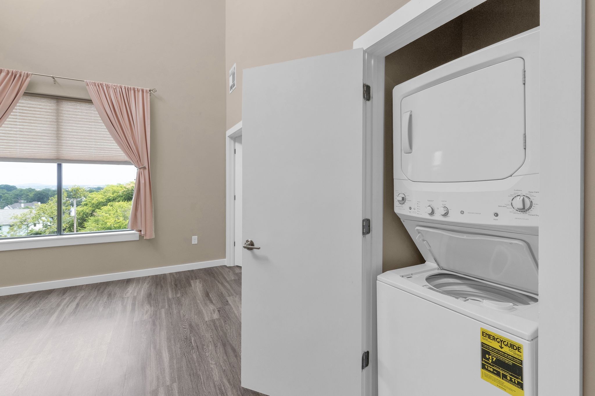 1900 12th Ave, S Property Photo 25