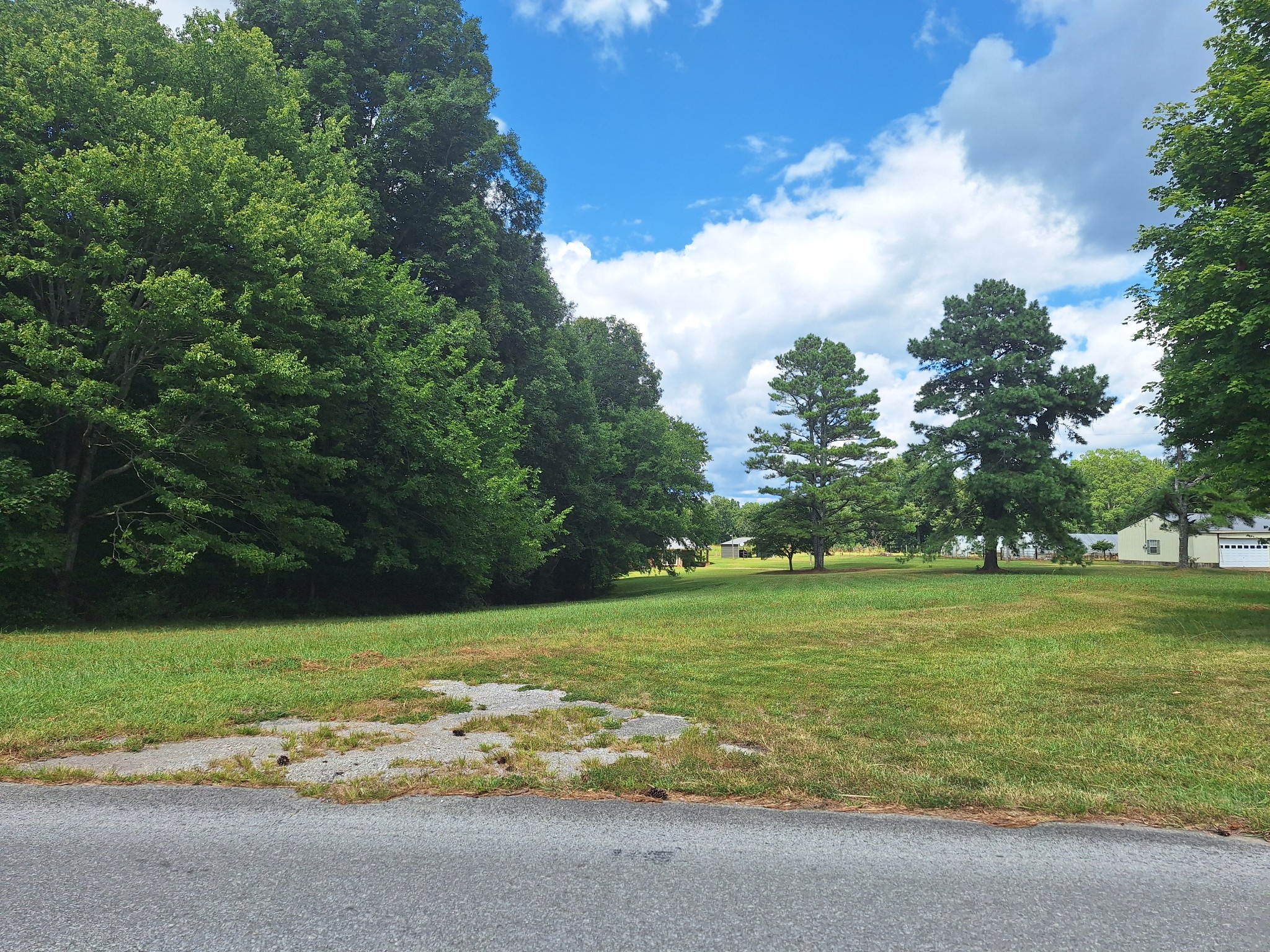 3902 Rhea Branch Rd Property Photo 1
