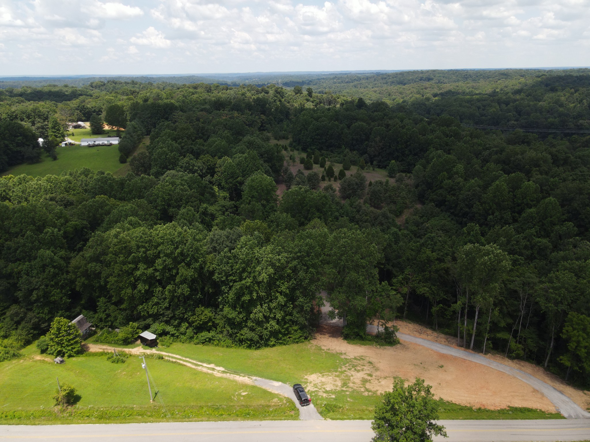 4200 Shiloh Canaan Rd Property Photo 2