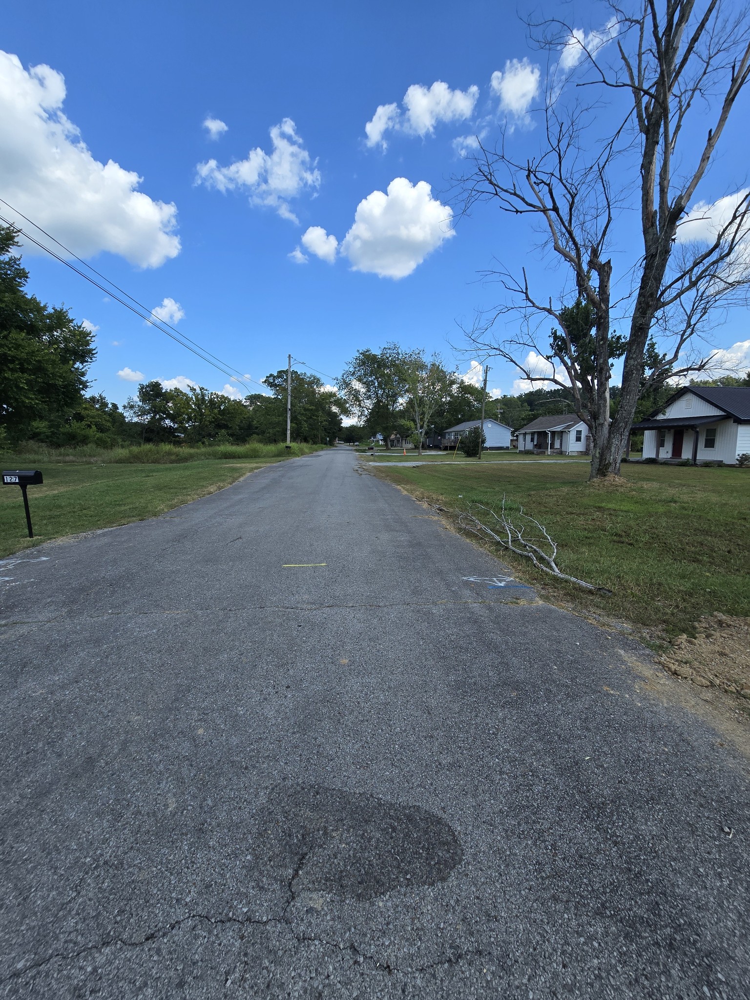 126 Fairground Dr Property Photo 4