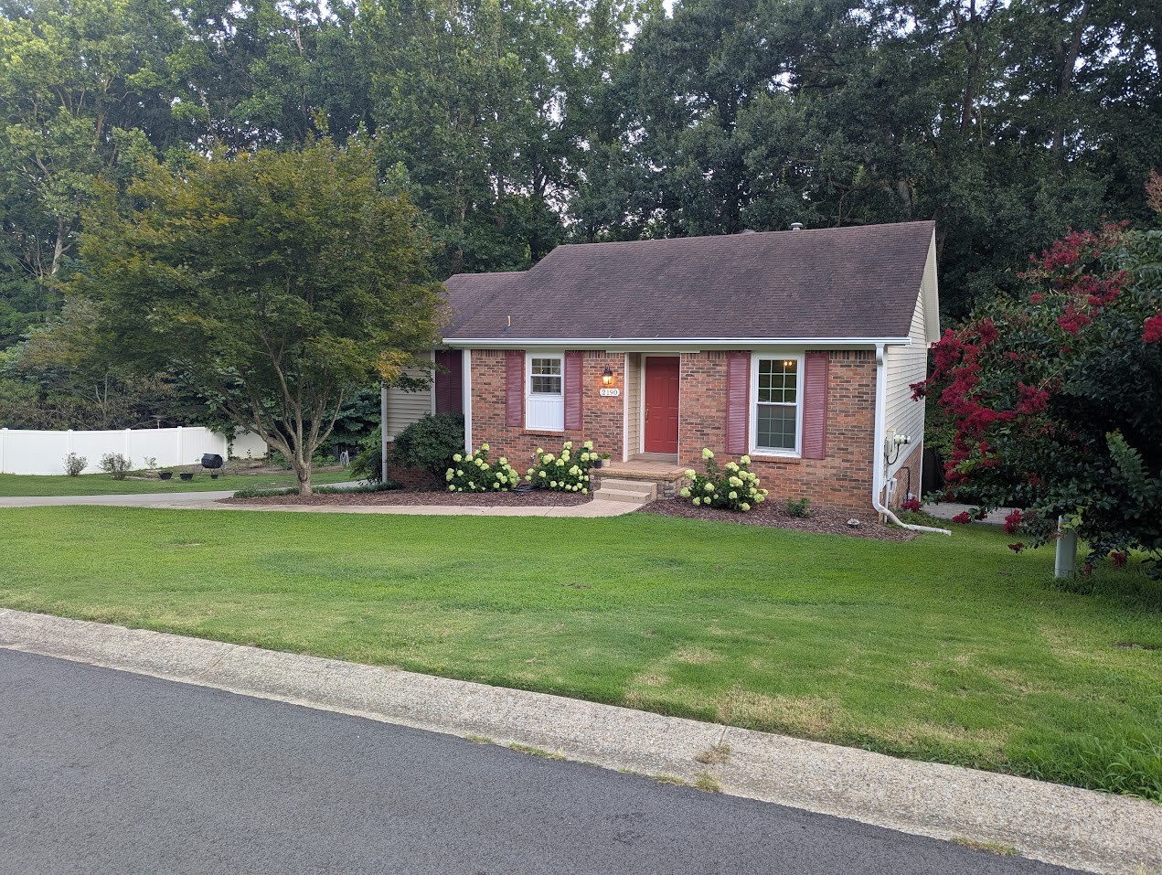 2190 Ladd Dr Property Photo 1