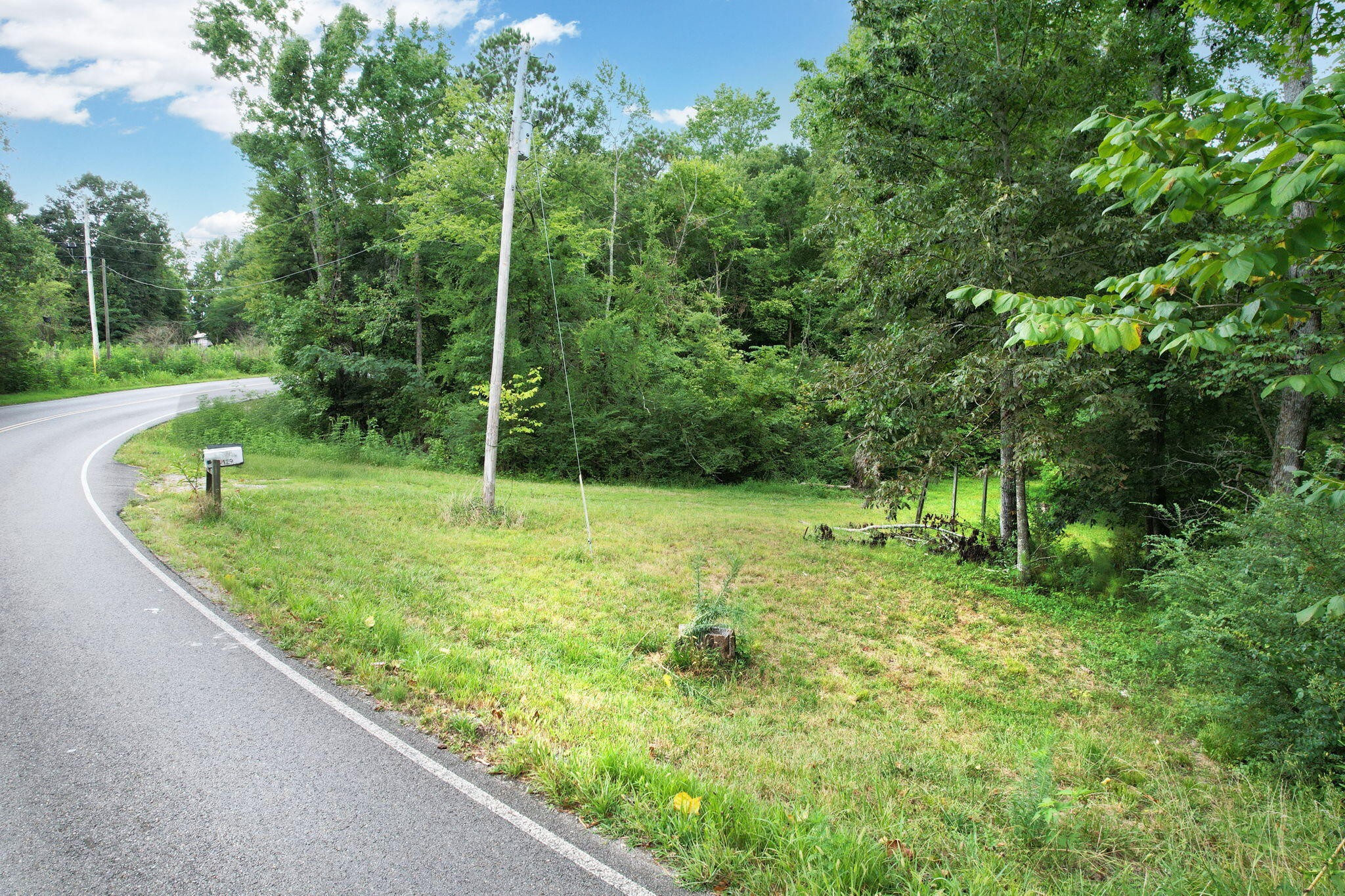 129 Benton Station Road Property Photo 1