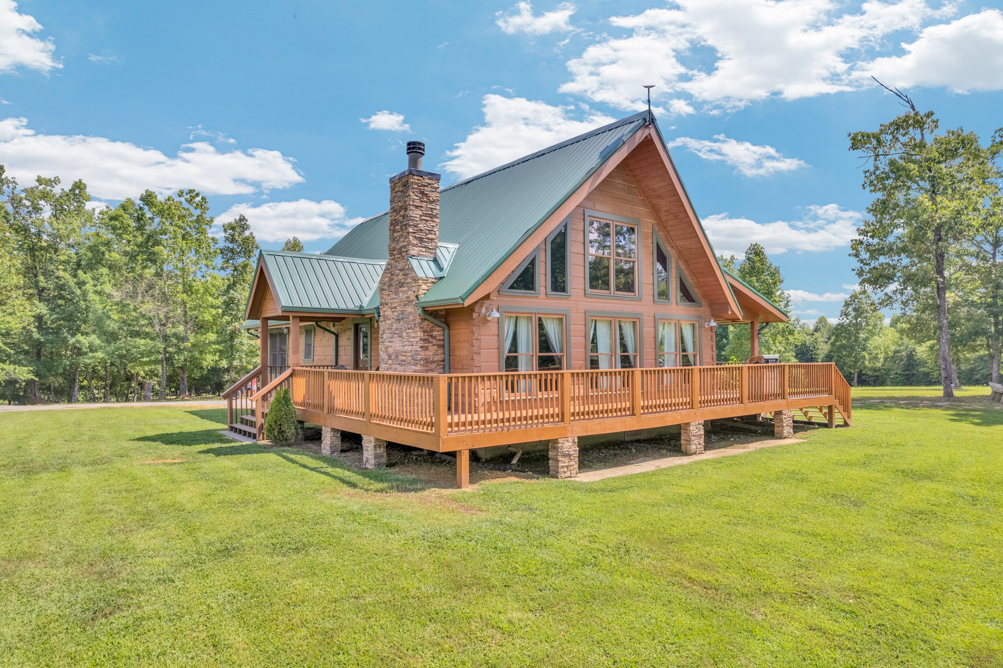 150 Soak Creek Ln Property Photo 1