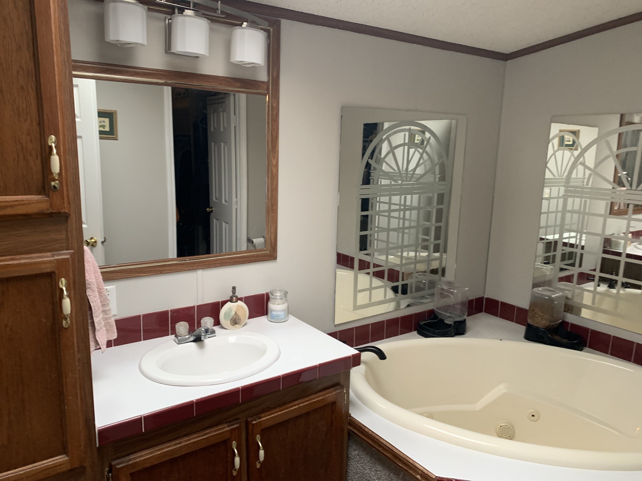 4107 Trousdale Lane Property Photo 2