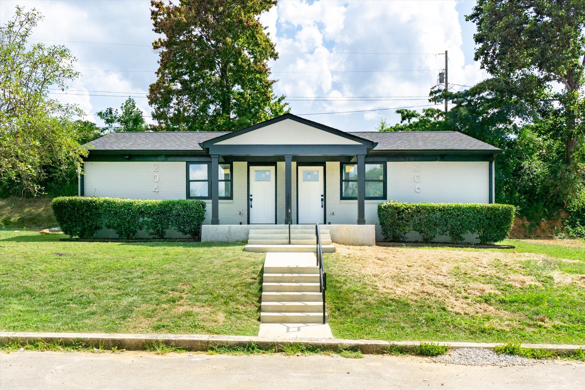 204 Boatman St Property Photo 1