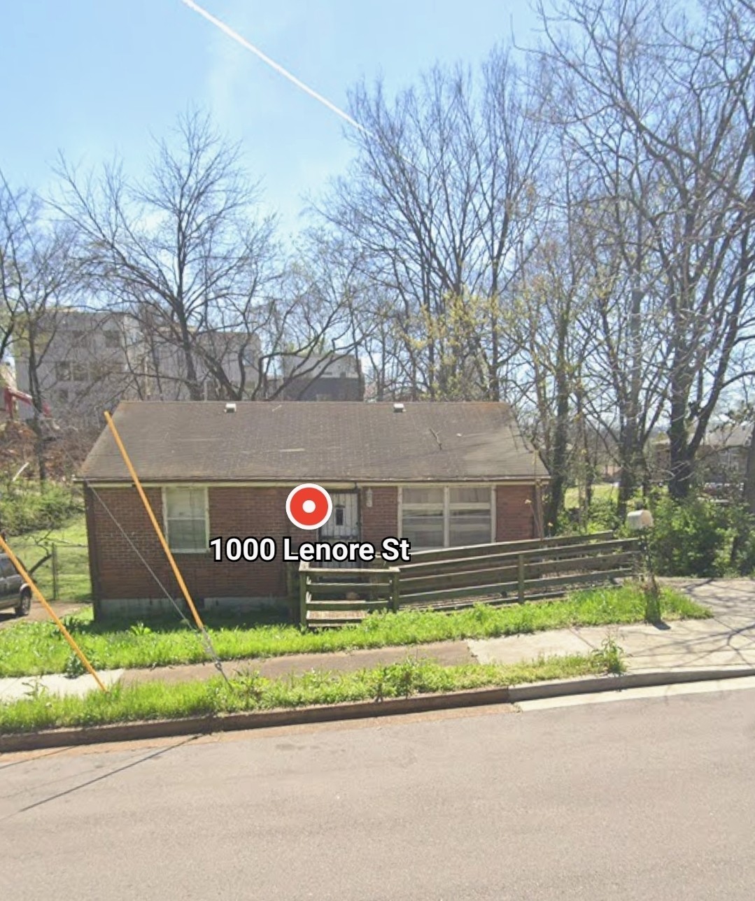 1000 Lenore St Property Photo 1