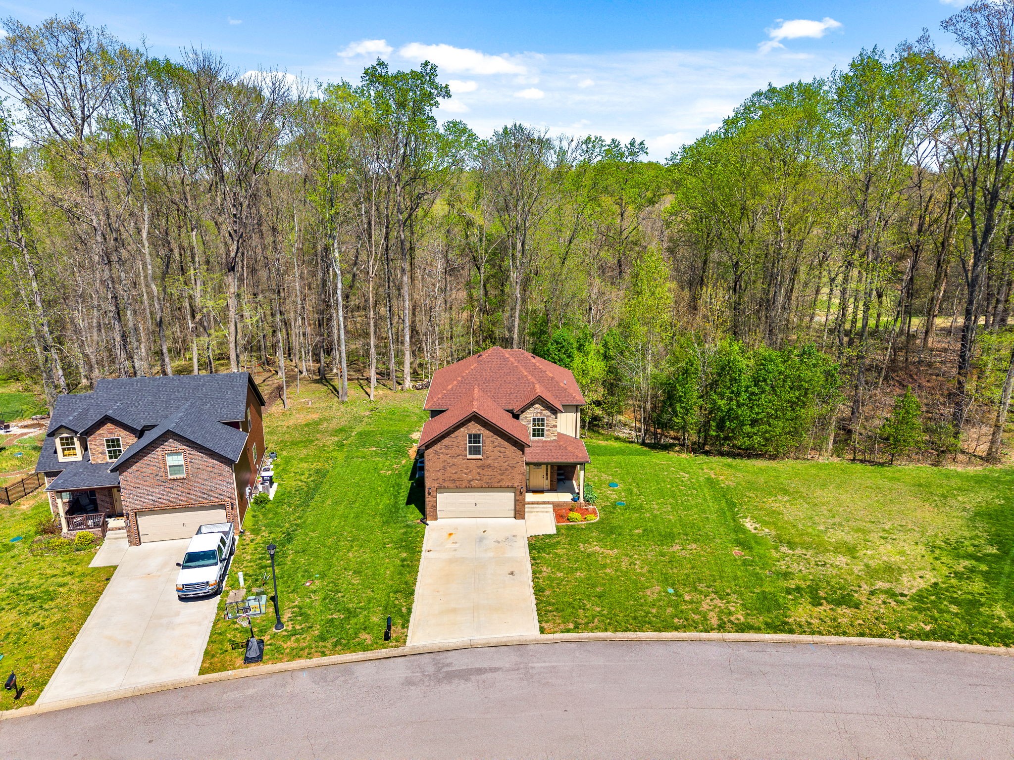 4406 Memory Ln Property Photo 1