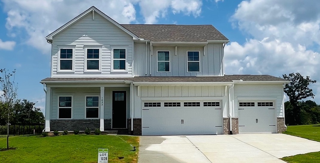 1033 Bluestem Road Property Photo 1